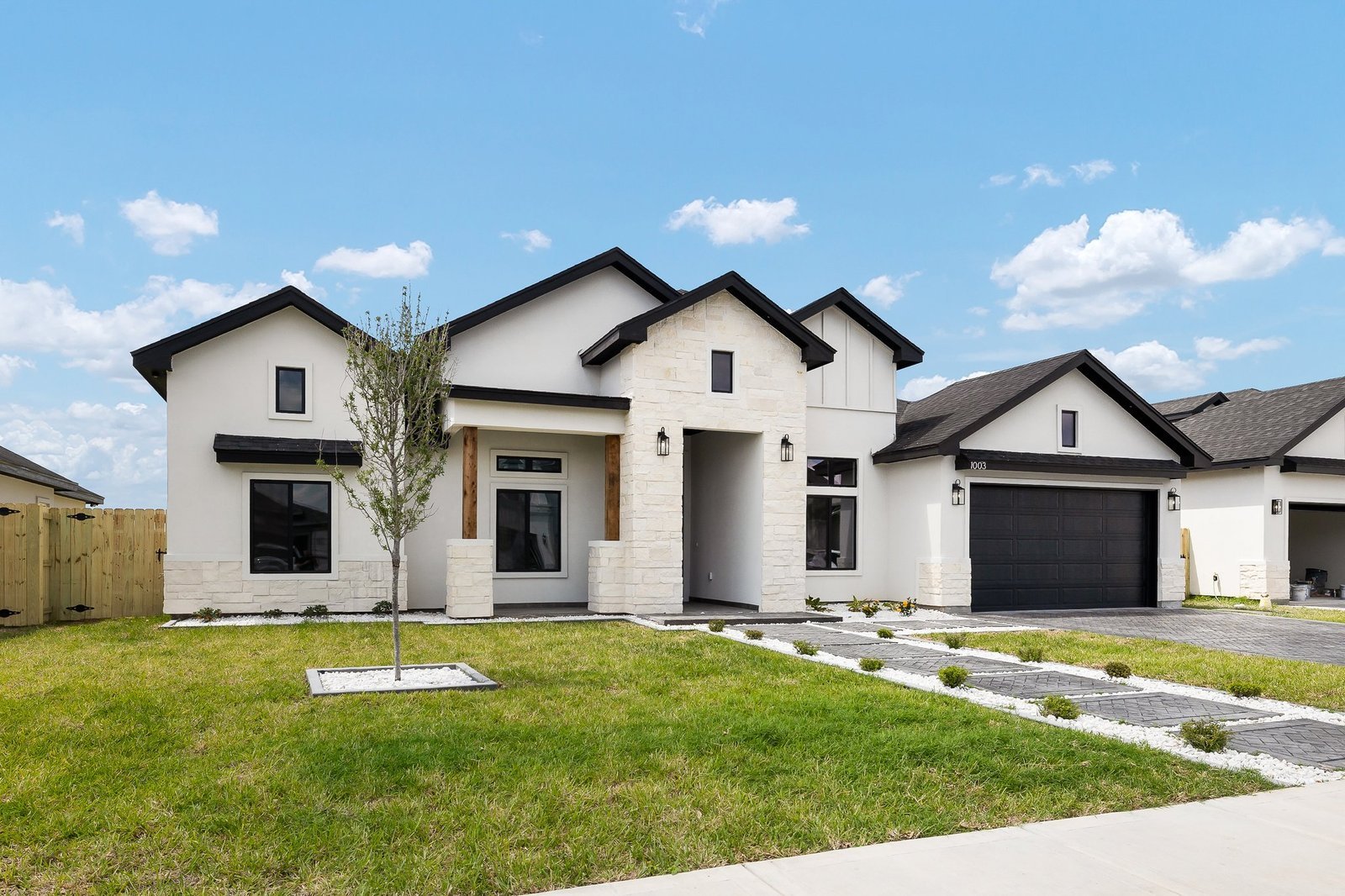 Custom home built by RCG Estates in the Rio Grande Valley